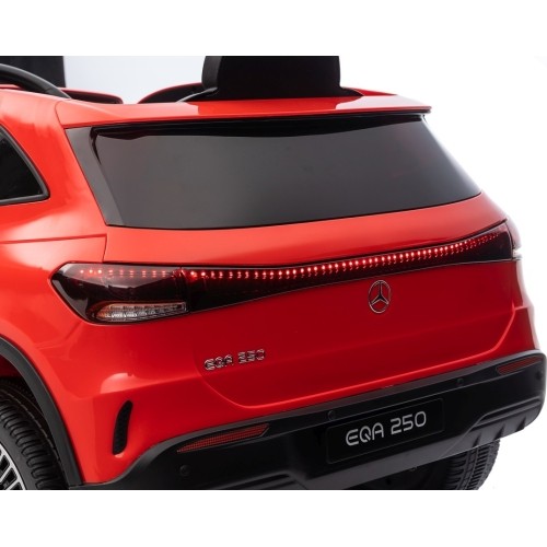 Pojazd Mercedes Benz EQA 250 czerwony