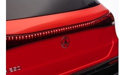 Pojazd Mercedes Benz EQA 250 czerwony