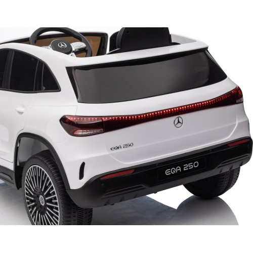 Pojazd Mercedes Benz EQA 250 biały