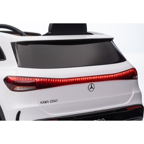 Pojazd Mercedes Benz EQA 250 biały