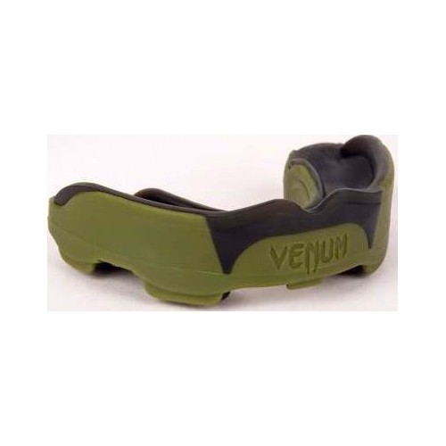 Ochraniacz na zęby Venum Predator, khaki/czarny