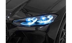 Pojazd elektryczny BMW M4, czarny