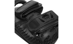 Venum Light Kick Pads (para) - matowe/czarne