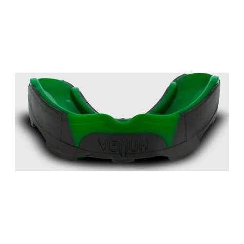 Venum Predator - Black/Green