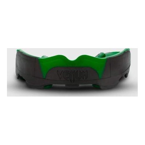 Venum Predator - Black/Green