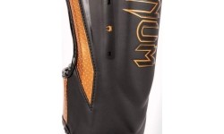 Ochraniacze Venum Elite Evo - czarne/brązowe