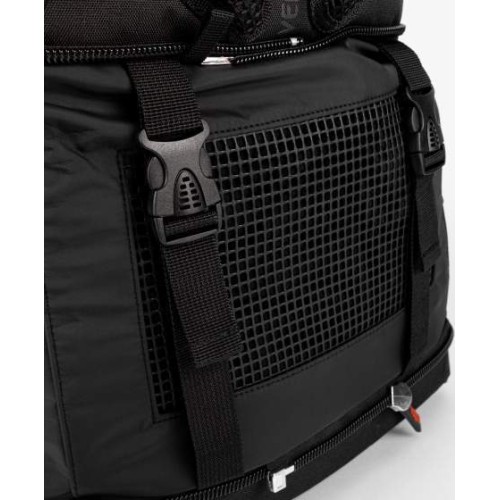 Venum Challenger Xtrem Evo - Black/Red