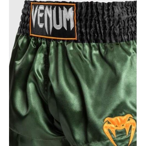 Venum Classic Muay Thai Short - zielony/czarny/złoty