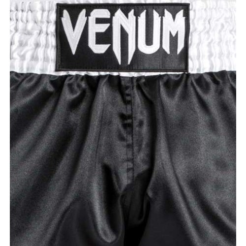 Venum Classic - Muay Thai Short czarny/biały/biały