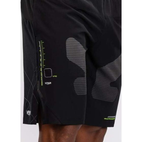 Spodenki treningowe Venum Training Camp 4.0 - Czarny/Neon Green