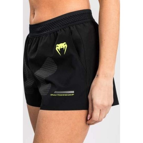 Spodenki treningowe Venum Training Camp 4.0 - Czarny/Neon Green