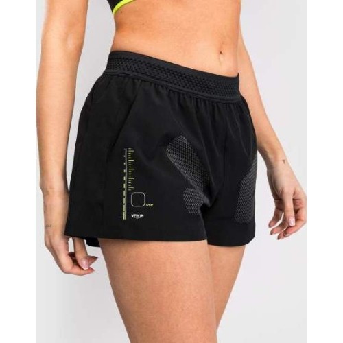Spodenki treningowe Venum Training Camp 4.0 - Czarny/Neon Green