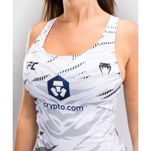 Koszulka damska UFC Fusion by Venum Authentic Fight Night z biustonoszem z półkami - biała