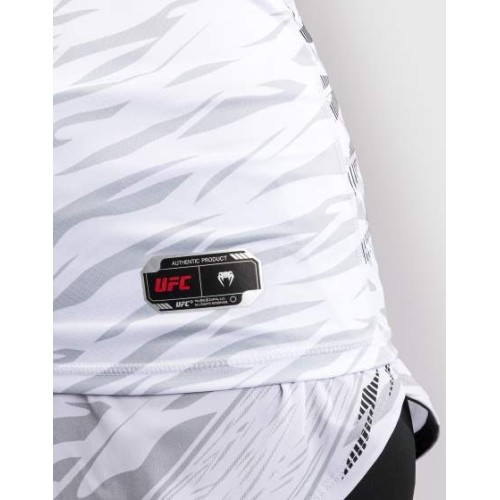 Koszulka damska UFC Fusion by Venum Authentic Fight Night z biustonoszem z półkami - biała