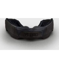 Venum Predator Mouthguard – Black/Black/Red
