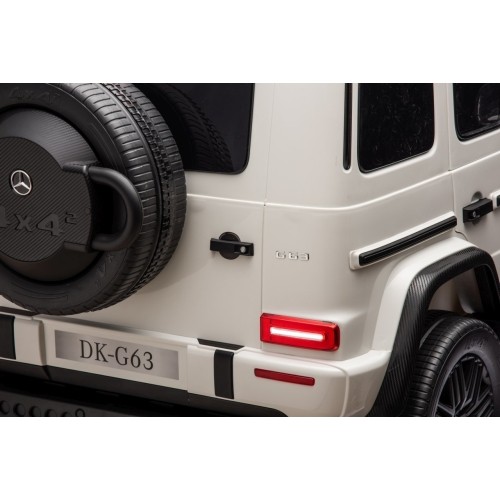 Mercedes Benz G63 AMG XXL pojazd biały