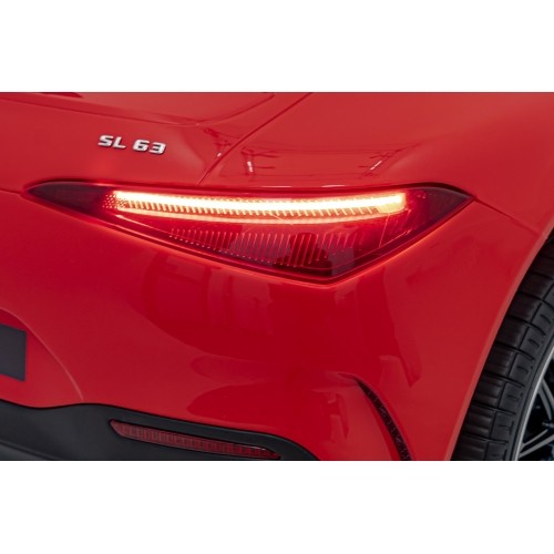 Pojazd Mercedes Benz AMG SL63 czerwony