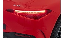 Pojazd Mercedes Benz AMG SL63 czerwony