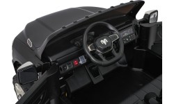 Pojazd elektryczny RAM 3500, czarny