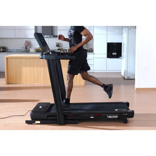 Bieżnia Newton Fitness TM2500