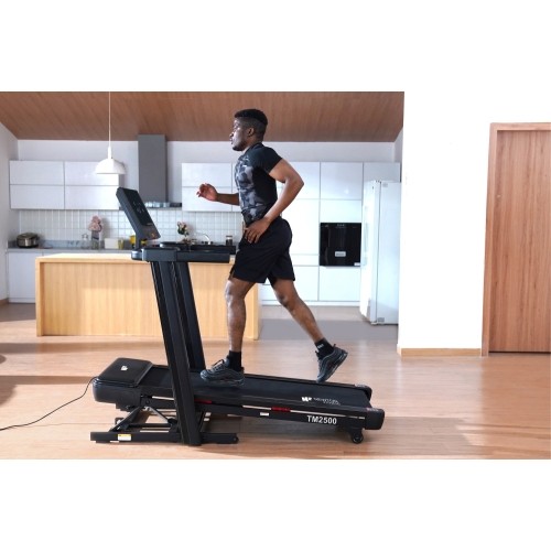 Bieżnia Newton Fitness TM2500