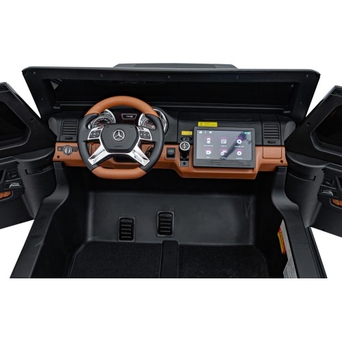 Vehicle Mercedes Benz MAYBACH G650 Black