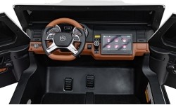 Vehicle Mercedes Benz MAYBACH G650 White