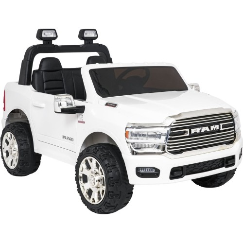 RAM 3500 White Vehicle