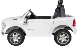 RAM 3500 White Vehicle
