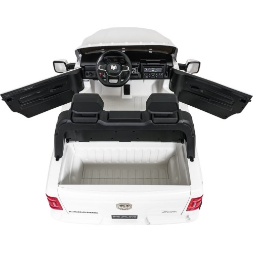 RAM 3500 White Vehicle