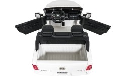 RAM 3500 White Vehicle