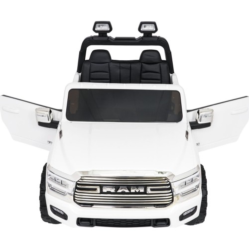 RAM 3500 White Vehicle