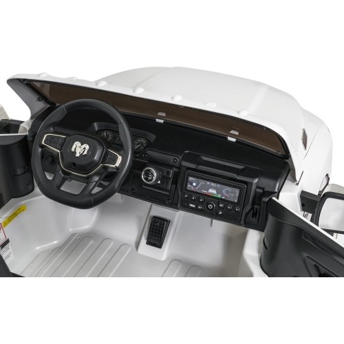 RAM 3500 White Vehicle