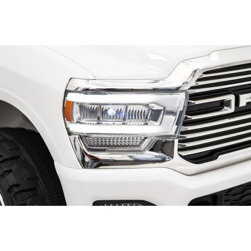 RAM 3500 White Vehicle