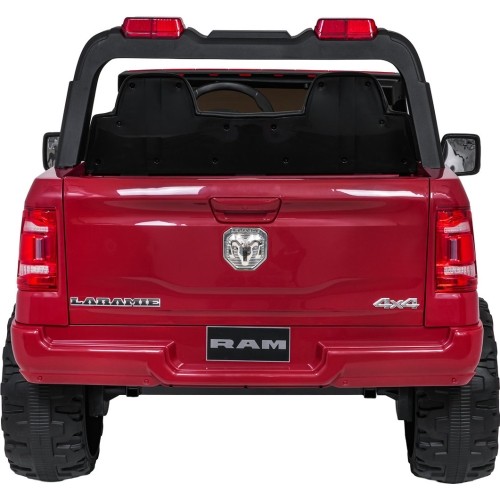 RAM 3500 wóz strażacki, czerwony