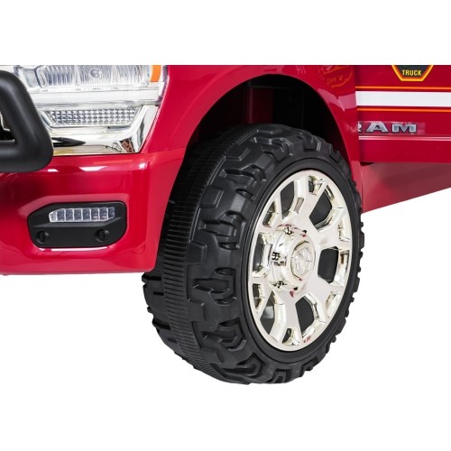 RAM 3500 wóz strażacki, czerwony