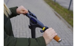 Hulajnoga elektryczna Beaster Scooter BS06BL 350 W, 36 V, 8 Ah, czarna