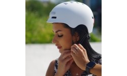 Kask Beaster BS51BL z lampkami LED, rozmiar M, biały