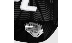 Czapka UFC Zenith by Venum Authentic Fight Night, czarno-biało-pomarańczowa