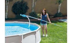 Zestaw do czyszczenia basenów odkurzacz wodny - siatka szczotka INTEX 28003