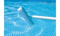 Zestaw do czyszczenia basenów odkurzacz wodny - siatka szczotka INTEX 28003