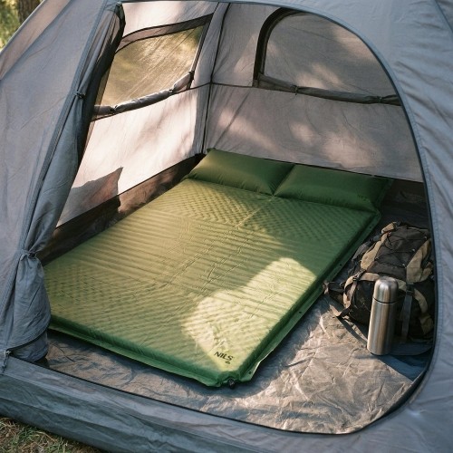 NC4060 GREEN DOUBLE SELF-INFLATING MAT WITH PILLOW NILS CAMP