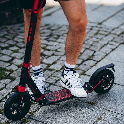 HM209T BLACK-RED HULAJNOGA Z HAMULCEM TARCZOWYM NILS EXTREME