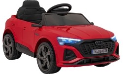 Audi SQ8 pojazd czerwony
