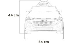 Audi SQ8 pojazd czerwony
