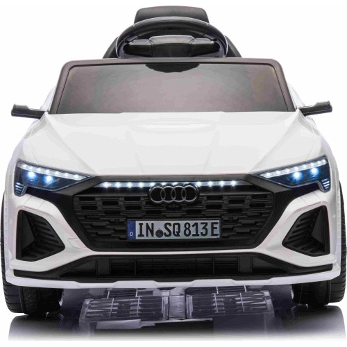 Audi SQ8 pojazd Biały