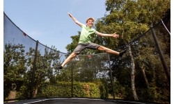 BERG Favorit Regular 380 Black + Safety Net Comfort