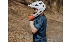 Šalmas FORCE Drop Downhill // dydis: XS - S (51-54 cm) (balta/pilka)