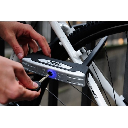 Zapięcie rowerowe U-lock Abus Granit X-Plus 540/160HB300+EaZy KF