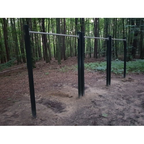 HORIZONTAL BAR